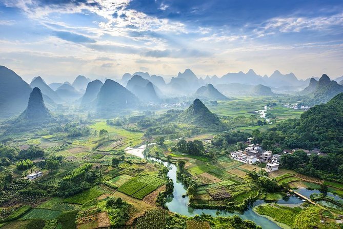 Din Hong Kong in Inima Chinei: Guilin, Chengdu si Chongqing